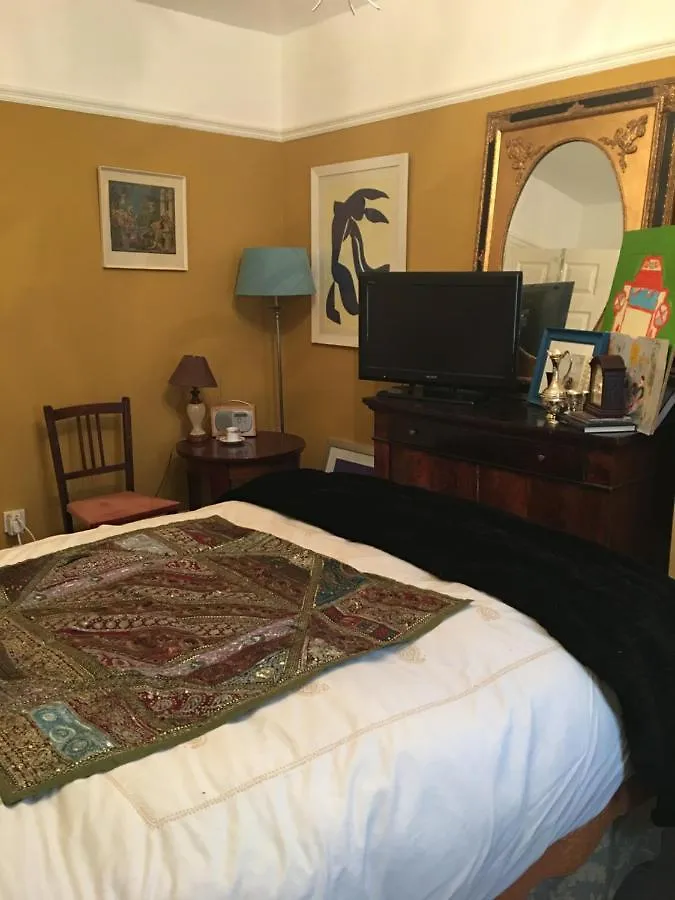 Wynberg House Bed & Breakfast Bed & Breakfast Swansea